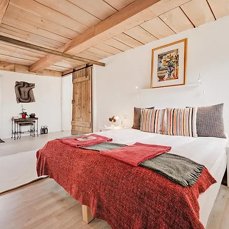 Alokke 住宿加早餐酒店 3*