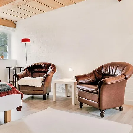 Bed and Breakfast Alokke 3*