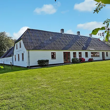 Alokke Bed and Breakfast 3*
