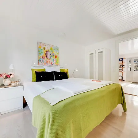 Bed and Breakfast Alokke 3*